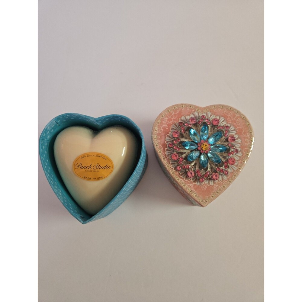 Triple Milled Green Tea Heart Soap Vegetable Rhinestone Boxed Seal Punch Studio